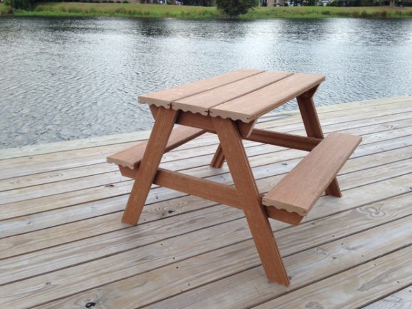 50 Free DIY Picnic Table Plans for Kids and Adults