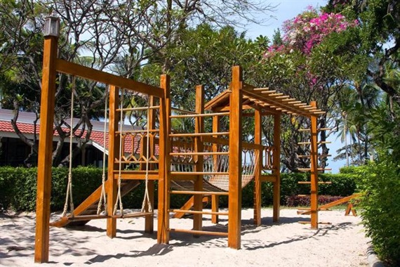 34 Free DIY Swing Set Plans for Your Kids' Fun Backyard ...