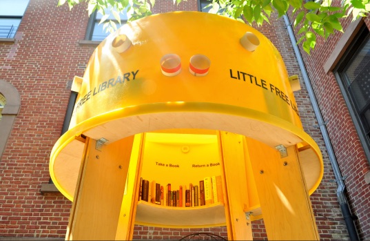 Little Yellow Library