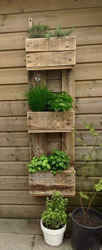 Home Decor with Wood Pallets