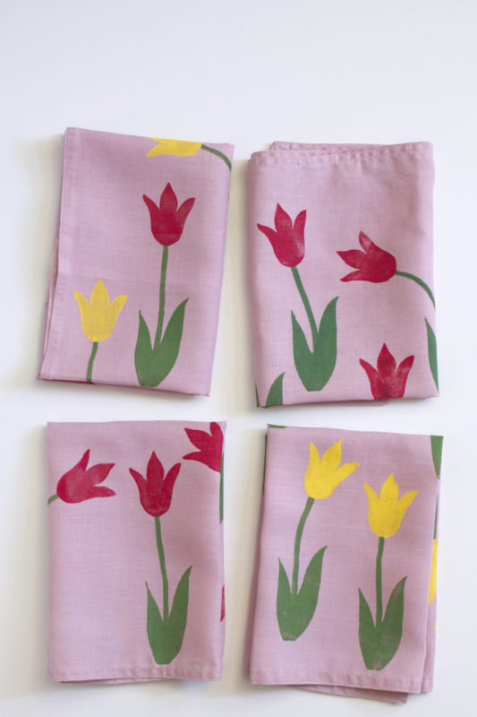 block print tulip napkin DIY 9 e1461171095433